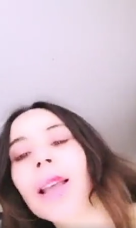 Tangocu Kız Yayında Tam Boşalacakken Annesine Yakalanıyor